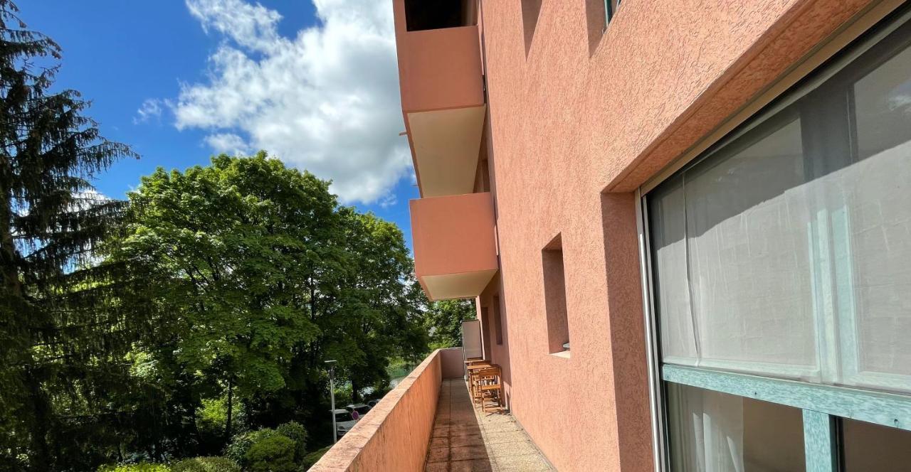 Superbe T2 A Deux Pas De La Gare Avec Parking! Apartment Annecy Bagian luar foto